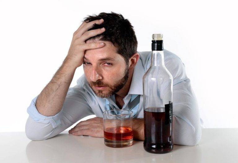 Двоится в глазах после алкоголя: влияние алкоголя на зрение