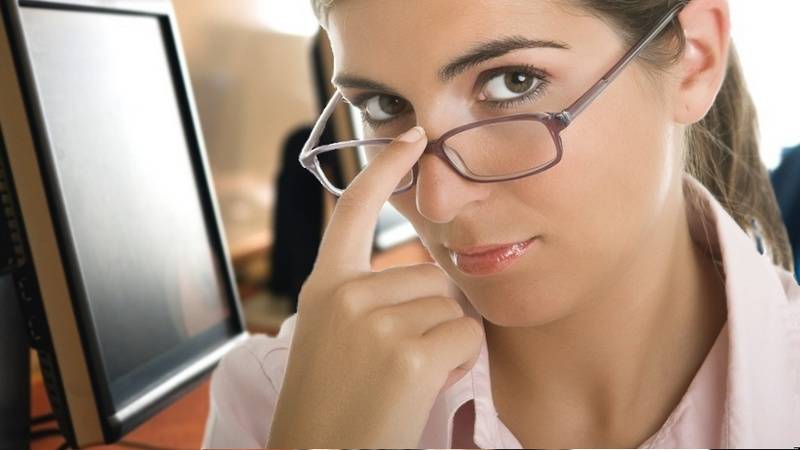 Болят глаза от компьютера: можно ли ослепнуть, как защитить зрение