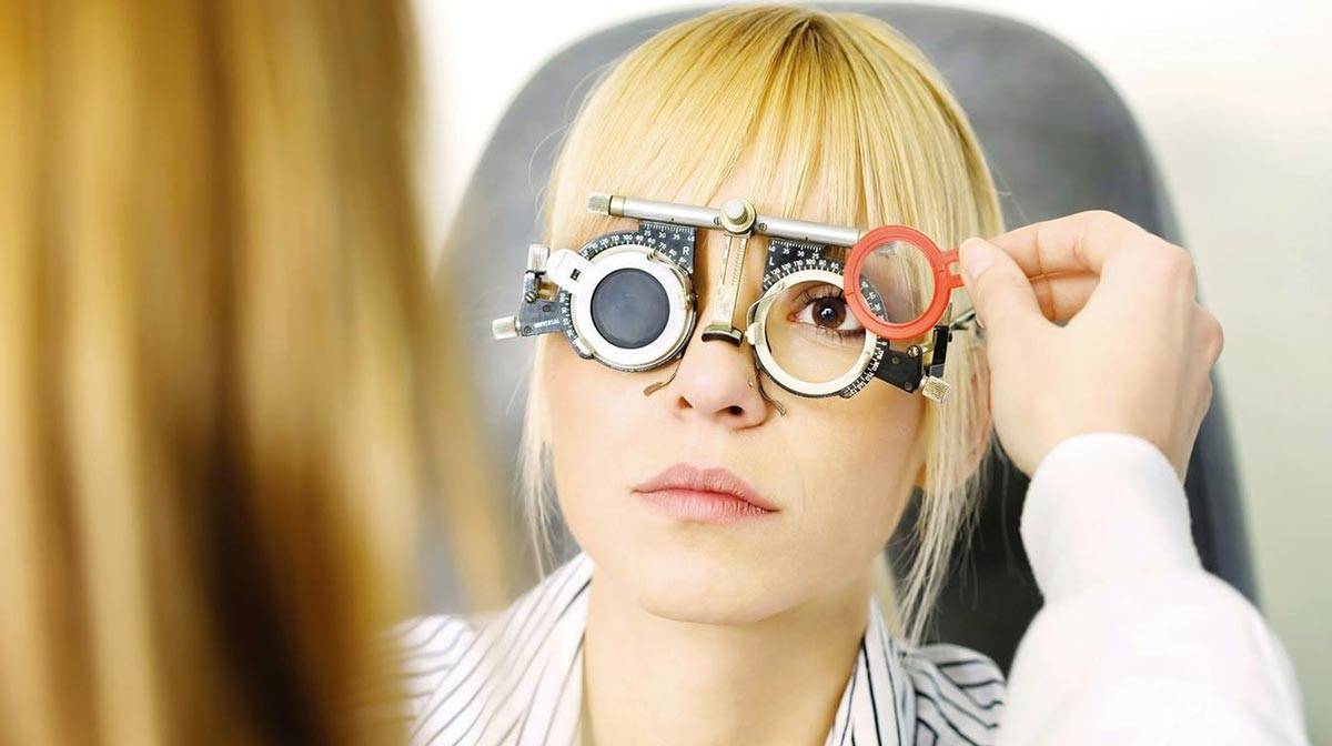 Очки при астигматизме: правила подбора, как привыкнуть к очкам