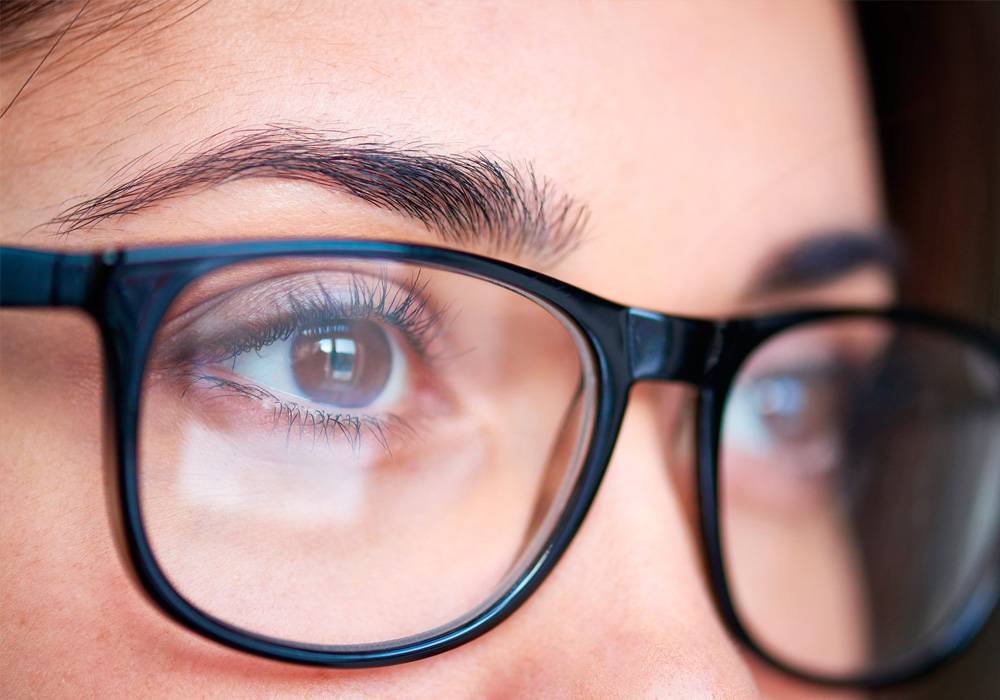 Очки для близорукости: как их правильно выбрать и когда носить?