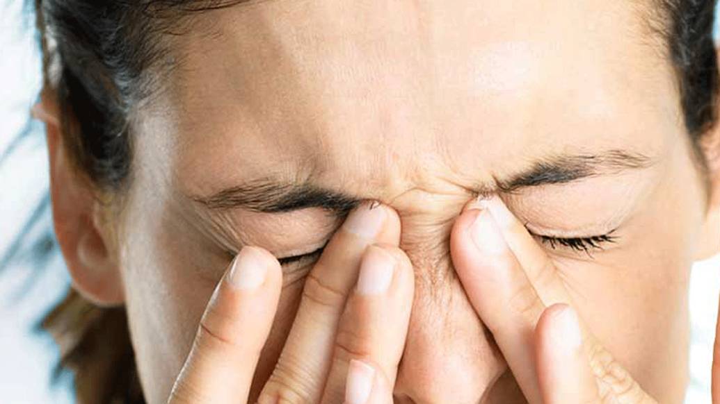 Почему болят глаза при простуде (что делать если больно двигать глазами)