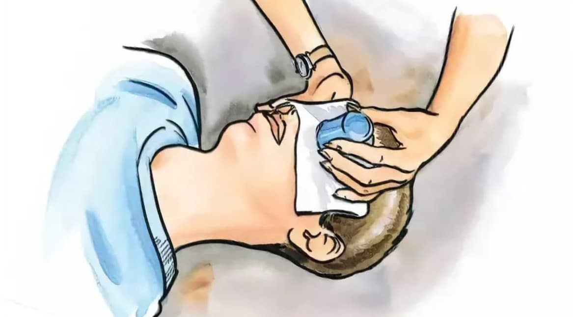 Что делать при ушибе глаза – признаки и лечение травмы