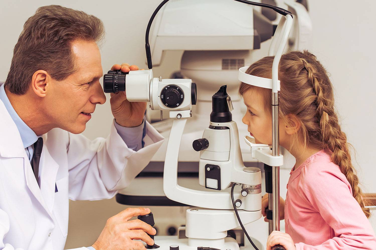 Все о аппаратном лечении зрения у детей и взрослых: показания к применению, лечение, цены - moscoweyes.ru - сайт офтальмологического центра "мгк-диагностик"