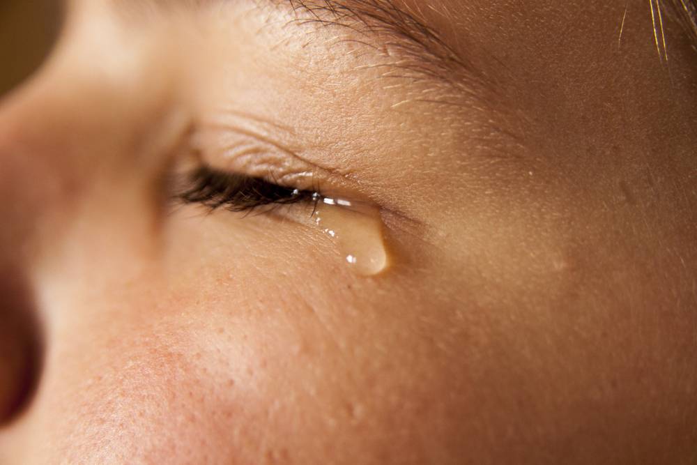 Чувства и предубеждения: почему мы плачем и это нормально — wonderzine