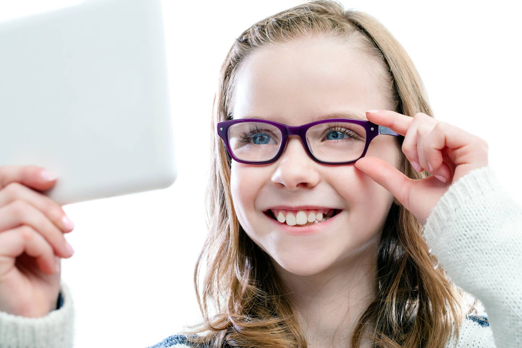 Как лечить дальнозоркость - методы коррекции гиперметропии и восстановления зрения у детей и взрослых