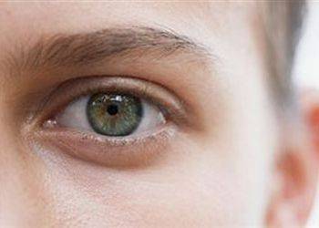 Темнеет в глазах: возможные причины, диагностика, лечение - "здоровое око"