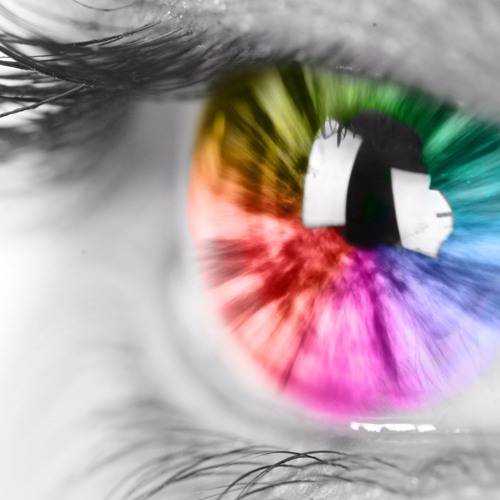 Почему наши глаза видят больше оттенков зелёного, чем других цветов