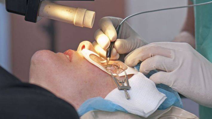 Рекомендации и ограничения после операции на сетчатке глаза