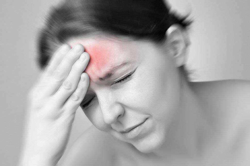 Причины головной боли и боли в области глаз