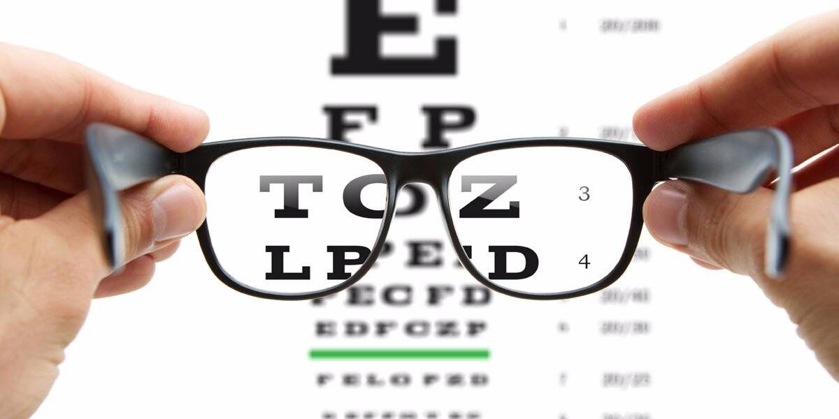 Зрение минус 0,75: что значит и как лечить?