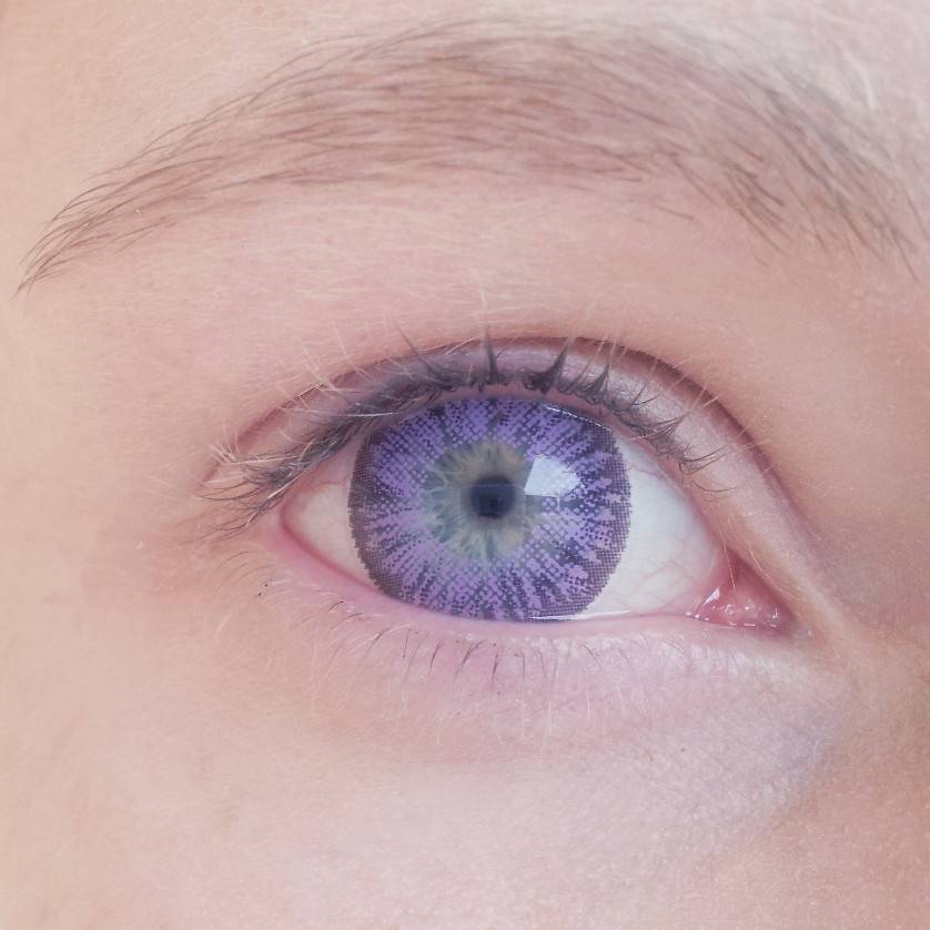 Фиолетовые глаза уникальности — posmotre.li
