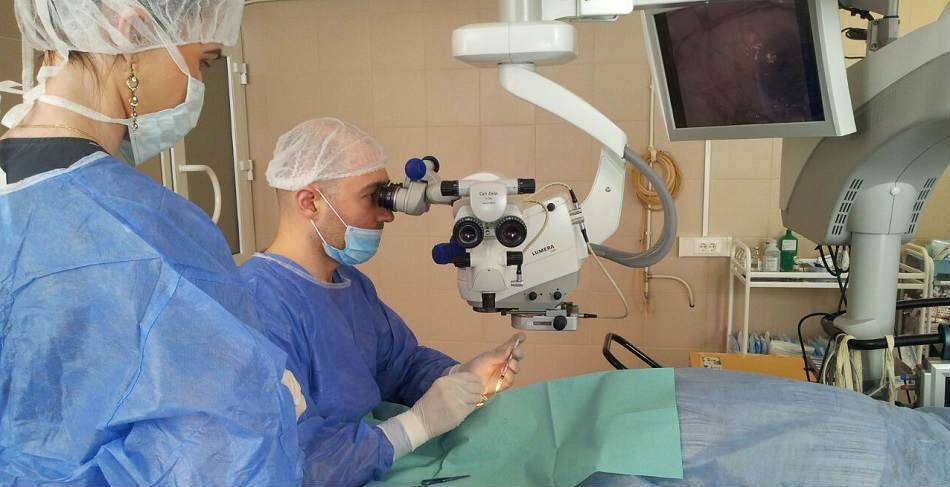Операция при глаукоме - виды, цены последствия