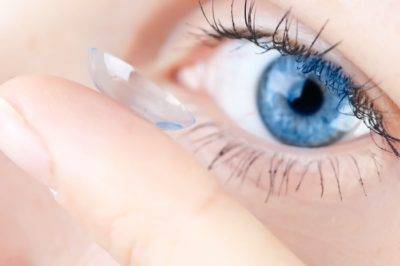 Опасное баловство или невероятно полезное изобретение: портят ли линзы зрение?