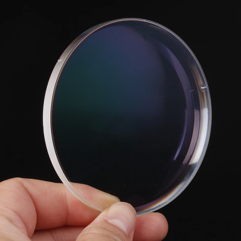 Как отличить стекло от пластика в очках? способы проверки. какие приборы это определяют?