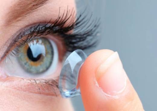 Смартфон сажает зрение: как защитить глаза