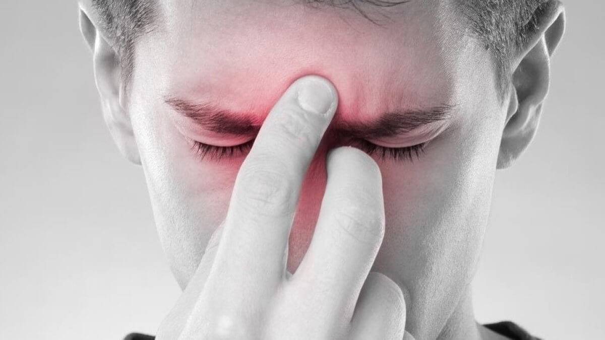 От чего возникает боль в глазу при движении глазного яблока