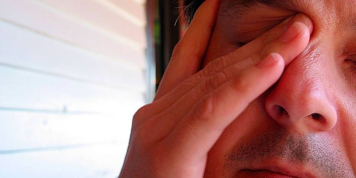 Усталость глаз (астенопия): симптомы и лечение