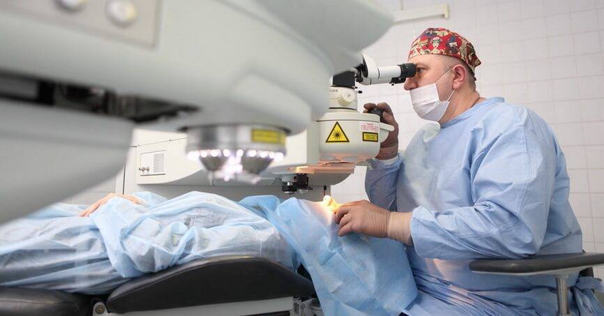 Лазерная коррекция зрения при дальнозоркости (гиперметропии): преимущества, отзывы, клиники, цены