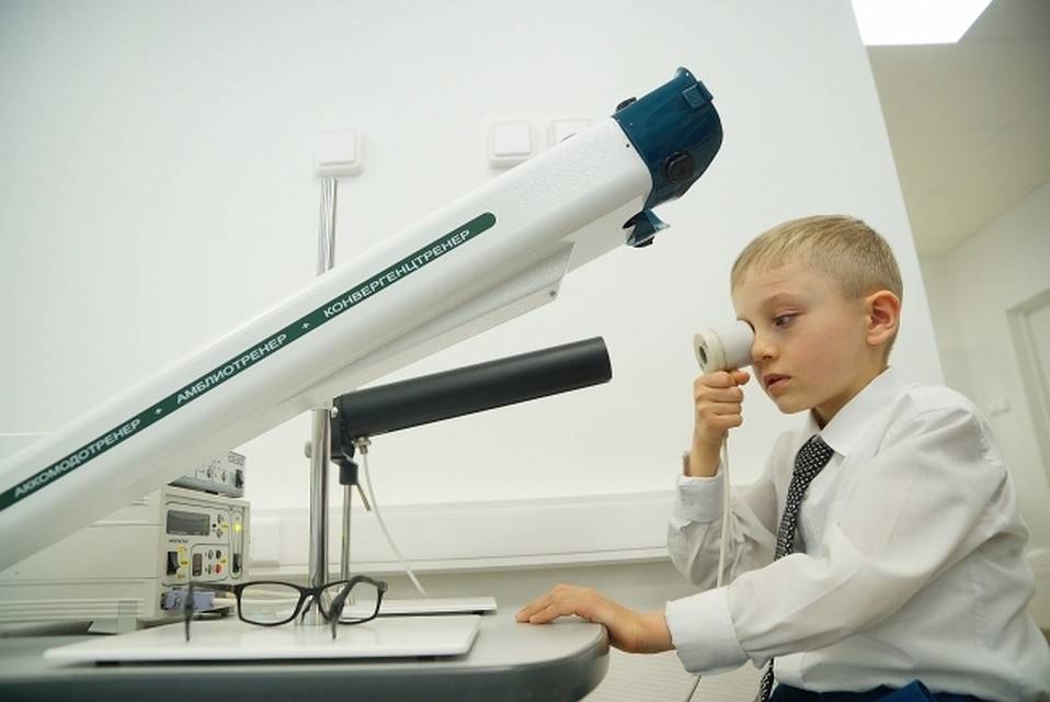 Аппаратное лечение глаз во владимире. аппаратные методы лечение зрения у детей и взрослых.
