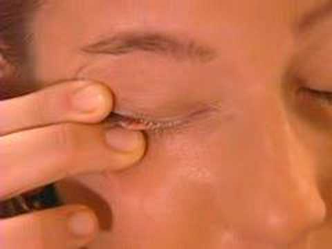 Как снять линзы с длинными ногтями и не повредить глаза oculistic.ru
как снять линзы с длинными ногтями и не повредить глаза