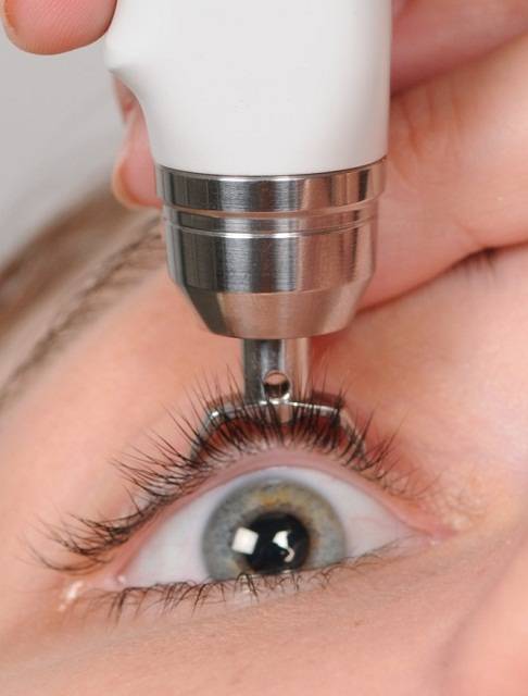 Как проводят тонометрию глаза и что это такое