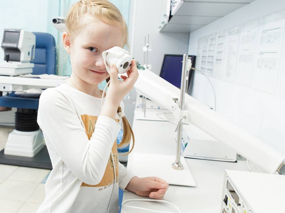 Аппаратное лечение зрения у детей и взрослых