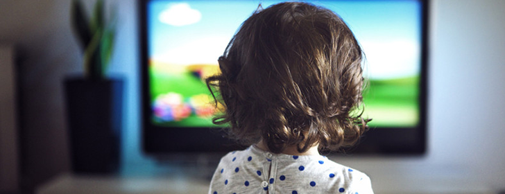 Влияние телевизора и компьютера на глаза ребенка